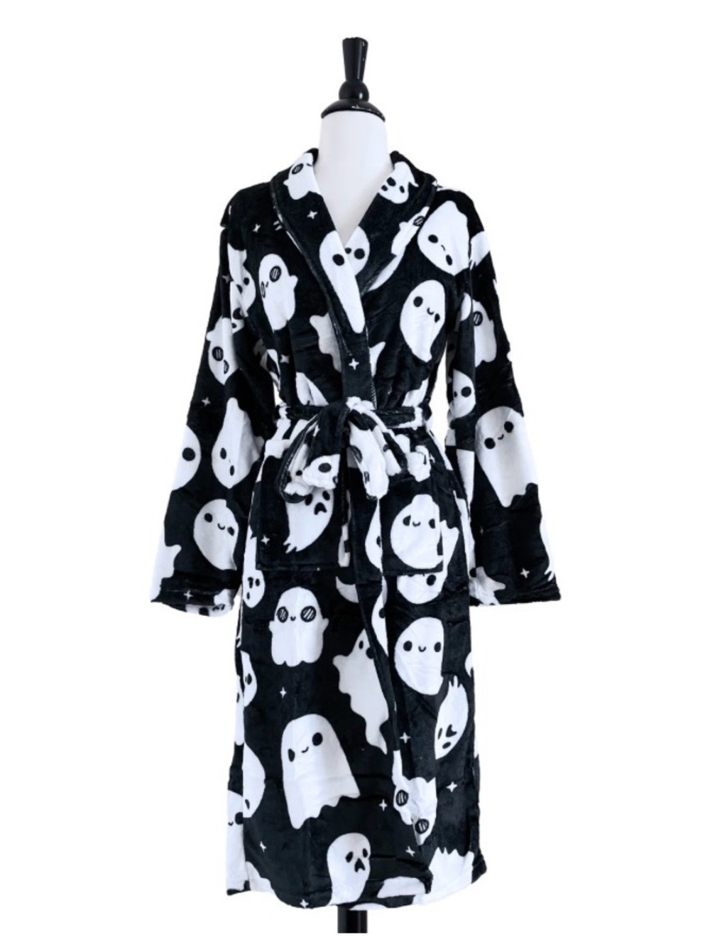 Spooky Ghost Robe Full Length Soft and Cozy 2X - Picture 2 of 2